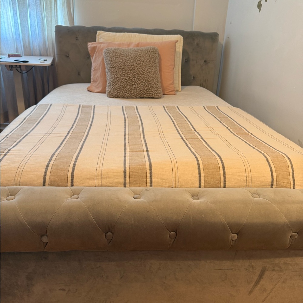 H&M Stripes Twin/Double Duvet Cover + Throw Pillow Cover